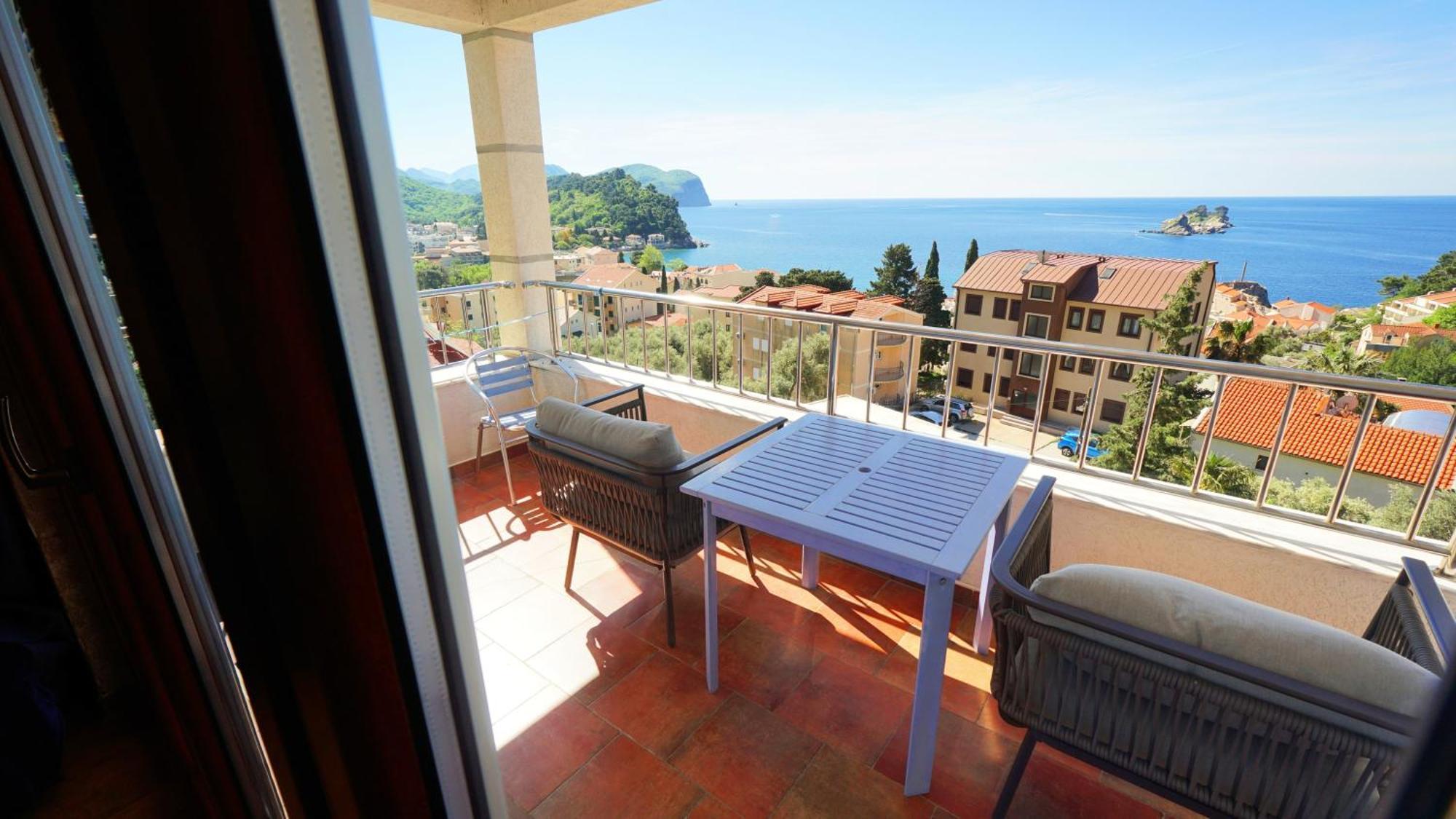 Medin Apartments Bluvista Petrovac Extérieur photo