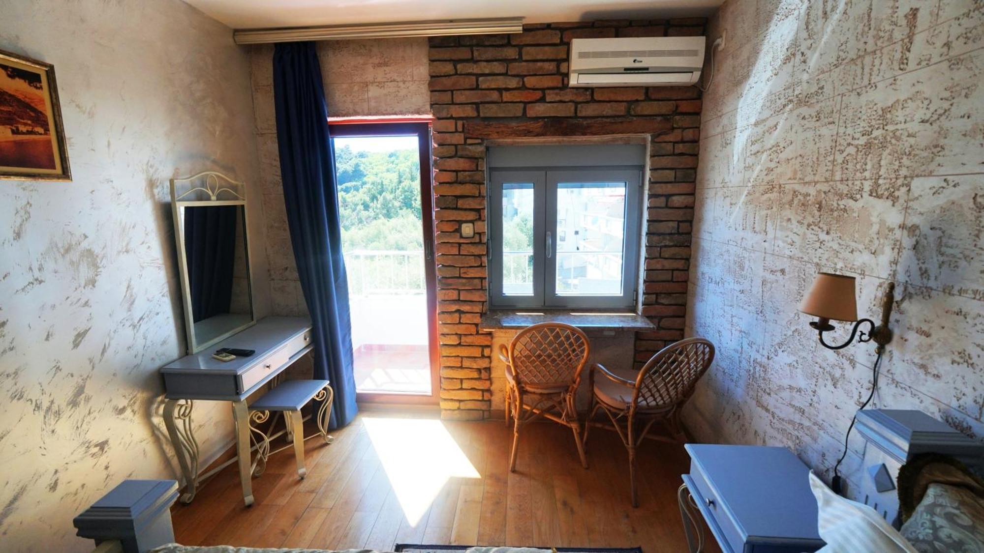 Medin Apartments Bluvista Petrovac Extérieur photo