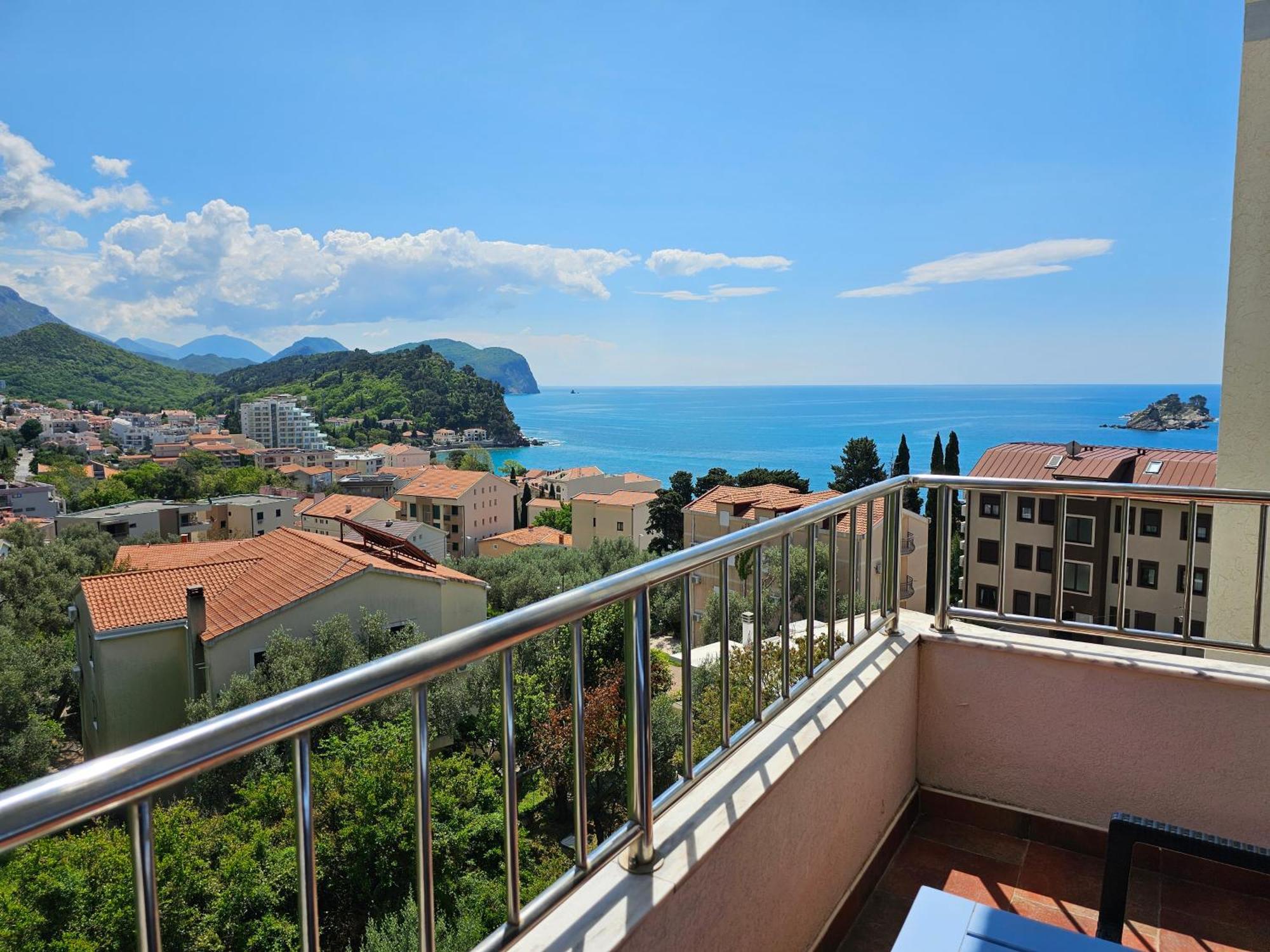 Medin Apartments Bluvista Petrovac Extérieur photo